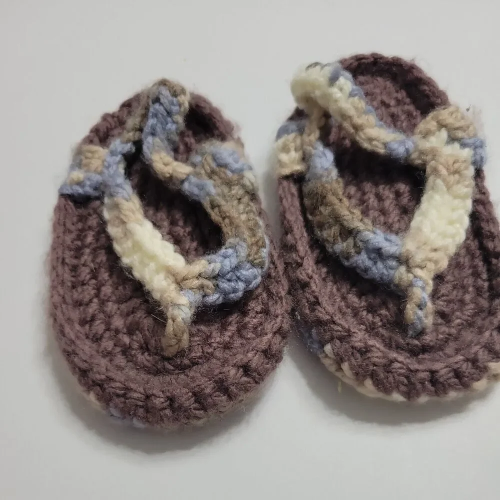 Hand Knit‎ Boys 5 House Shoes Blue Flip Flop Moccasin Yarn Sole Brown Boho Soft